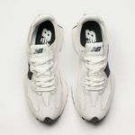 Кроссовки New Balance 327 L.Grey / Black Ftwr.