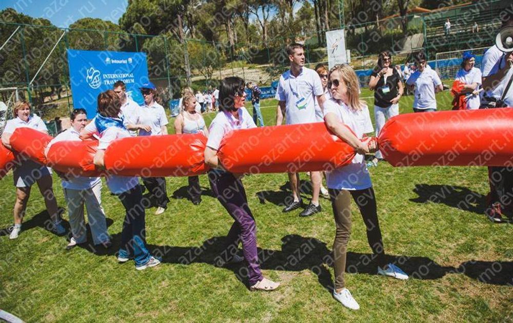 Аттракцион Перетягивание сосисок, 14 м.