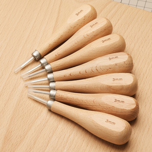 Шило для докола с ручкой из бука (2,2 мм)