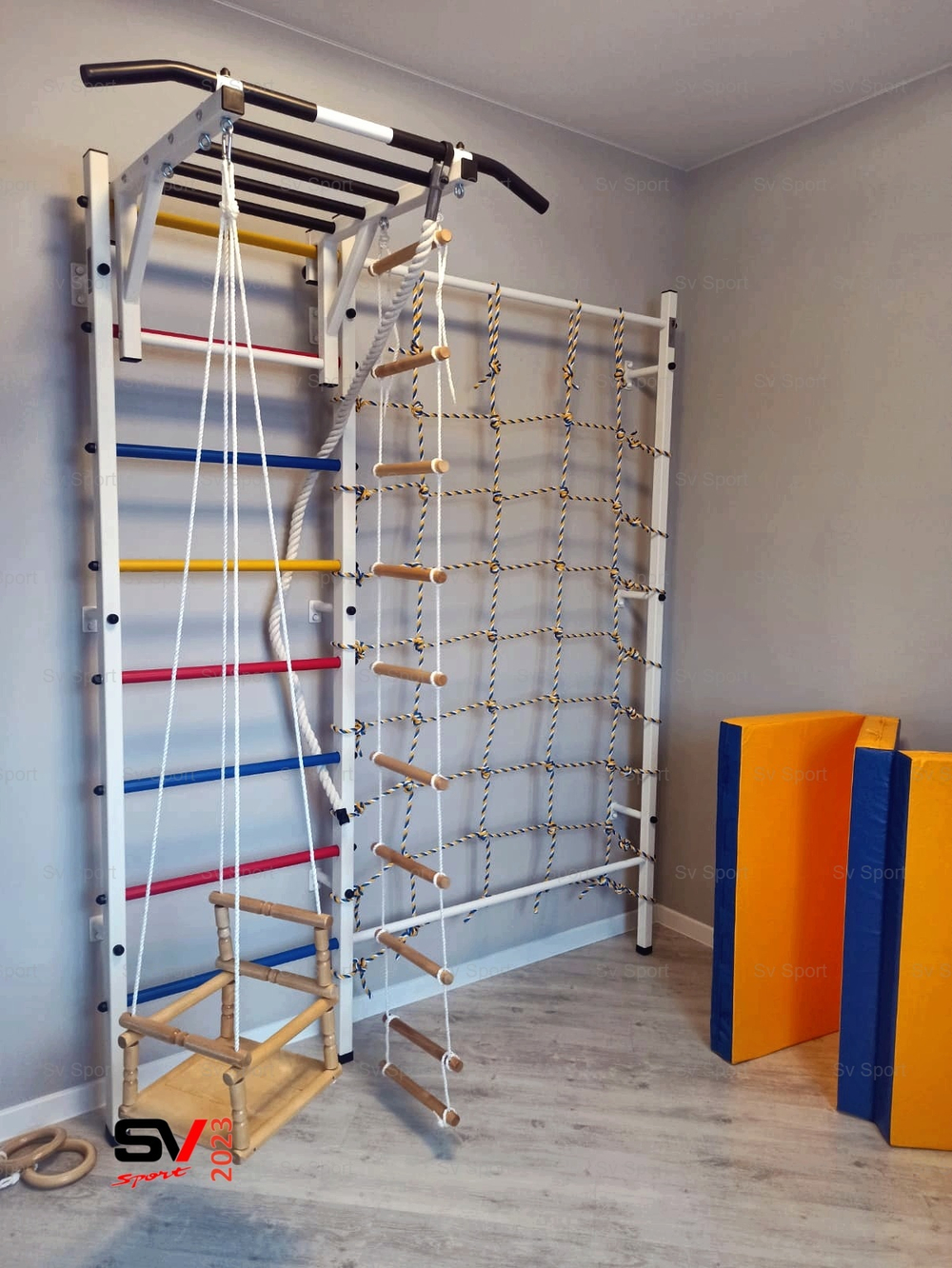 Монтаж шведской стенки Sv Sport с канатным лазом в пеноблочные, газоблочные стены