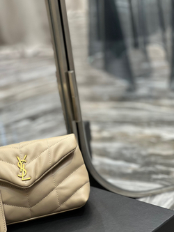 Saint Laurent Loulou Puffer Bag 18 cm