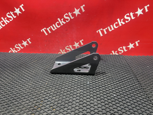 Кронштейн амортизатора заднего 2021 г