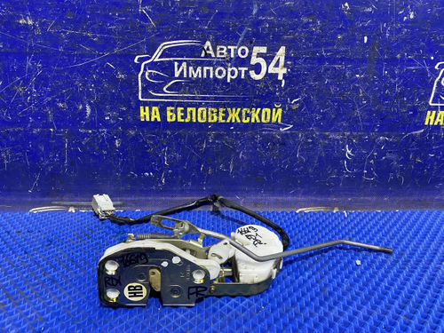 Замок двери передней правой Honda CR-V 1995-2001