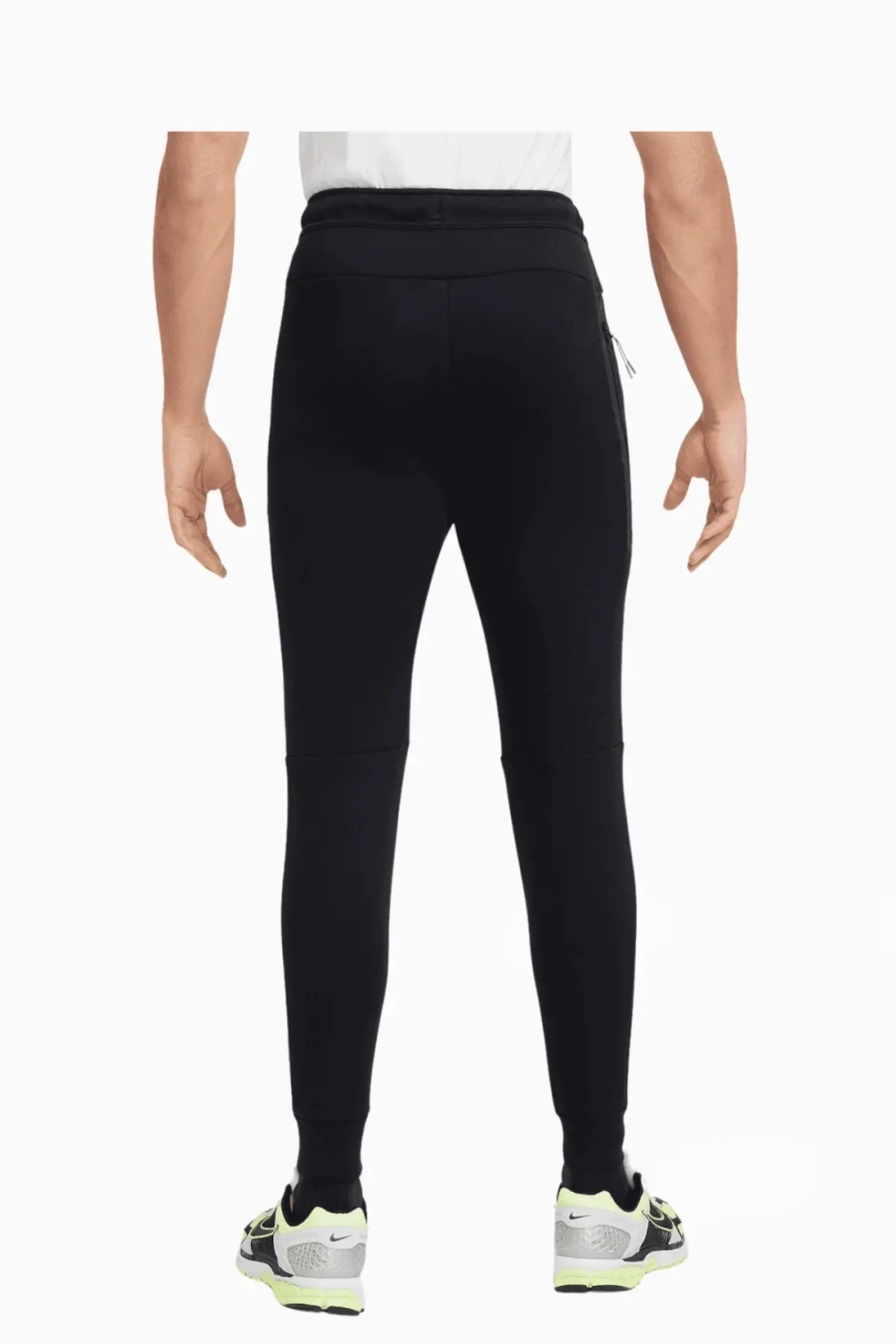 Штаны Nike Sportswear Tech Fleece - черный