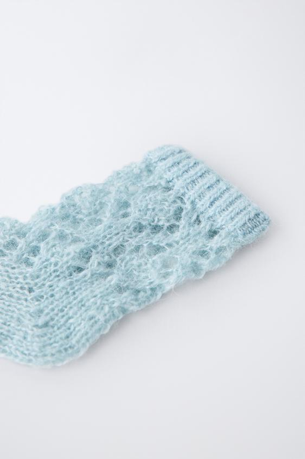 ZARA НОСКИ С ПЕРФОРАЦИЕЙ, ПАСТЕЛЬНО-СИНИЙ