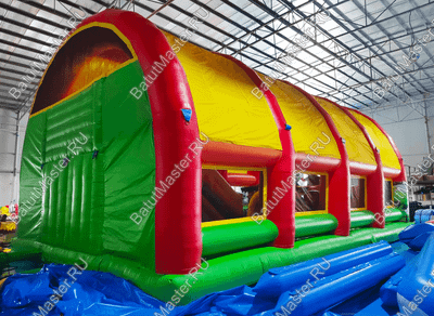 Коммерческий надувной батут "Зверята с крышей" 12*8*6 м