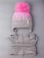 Шапка для девочки зимняя вязаная с помпоном и снуд
