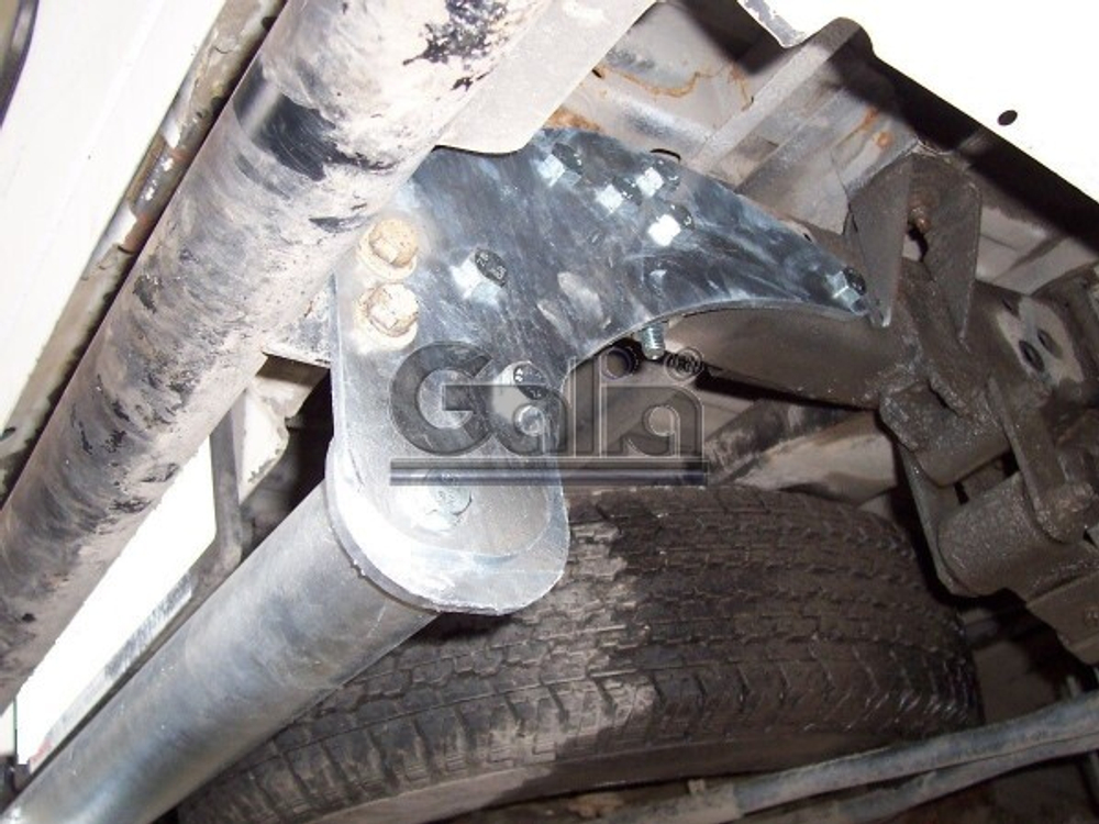 Фаркоп оцинкованный Galia N042A для Nissan NP300 2008- без подножки, Nissan Navara D22 1998-2005(паспорт и сертификат в комплекте)(без электрики)