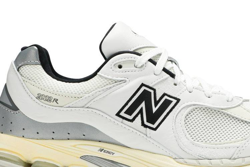 Кроссовки Thisisneverthat X New Balance Nb 2002R