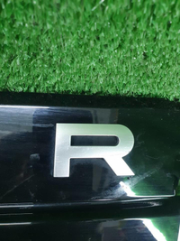 Накладка крышки багажника Range Rover Evoque 2 (2018-н.в.)