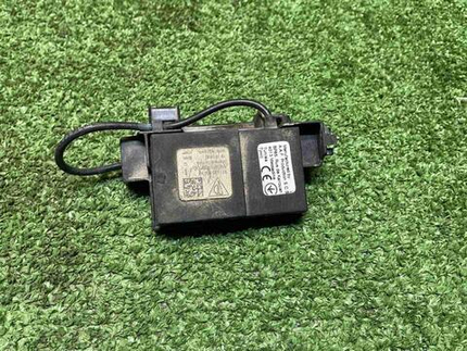 Антенна Porsche Panamera 2 971 (2016-2024)