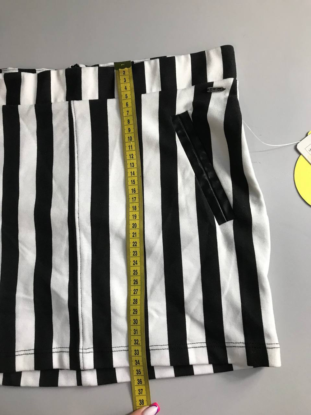 Юбка в полоску короткая, маркировка S, визуально 44 размер, новая