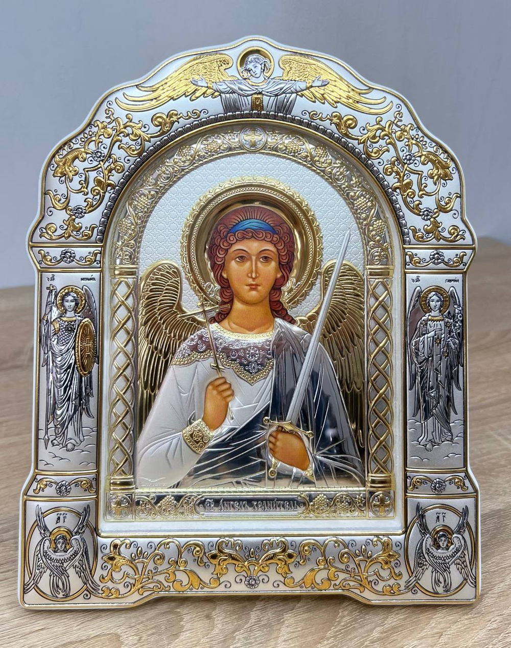 Ангел Хранитель, икона арочная с рамкой под стеклом, белое дерево 266х335