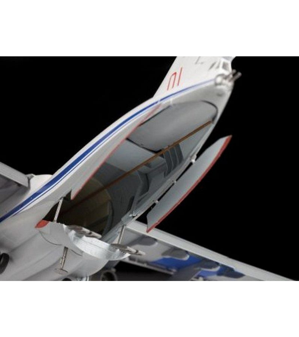 Сборная модель ZVEZDA Военно-транспортный самолёт Ил-76МД, 1/144