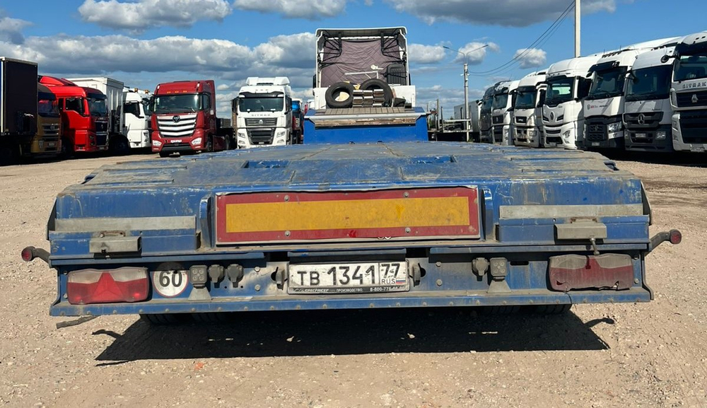 Спецприцеп 9942* Полуприцеп тяжеловоз 4 оси 9942L4-07 (Раздвижной)