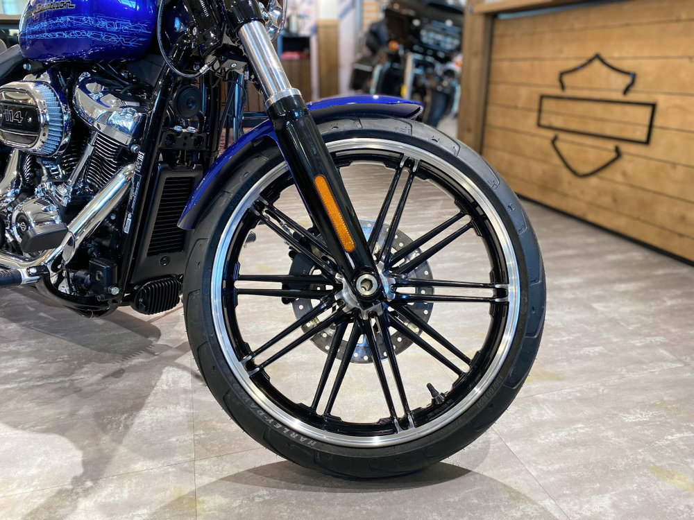 Softail Breakout 114 (FXBRS) Harley-Davidson BLUE MAX