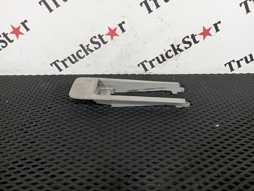 Накладка крепления спальника