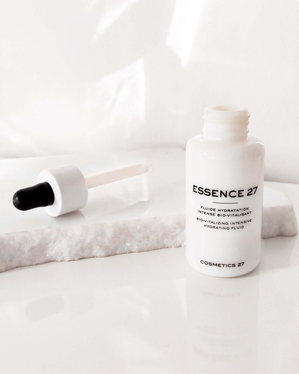 COSMETICS 27 (C 27) Интенсивно увлажняющая сыворотка-эликсир для повышения упругости кожи Essence 27 50 мл