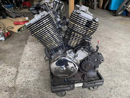 Двигатель Honda Shadow 750 Slasher RC48 RC44E