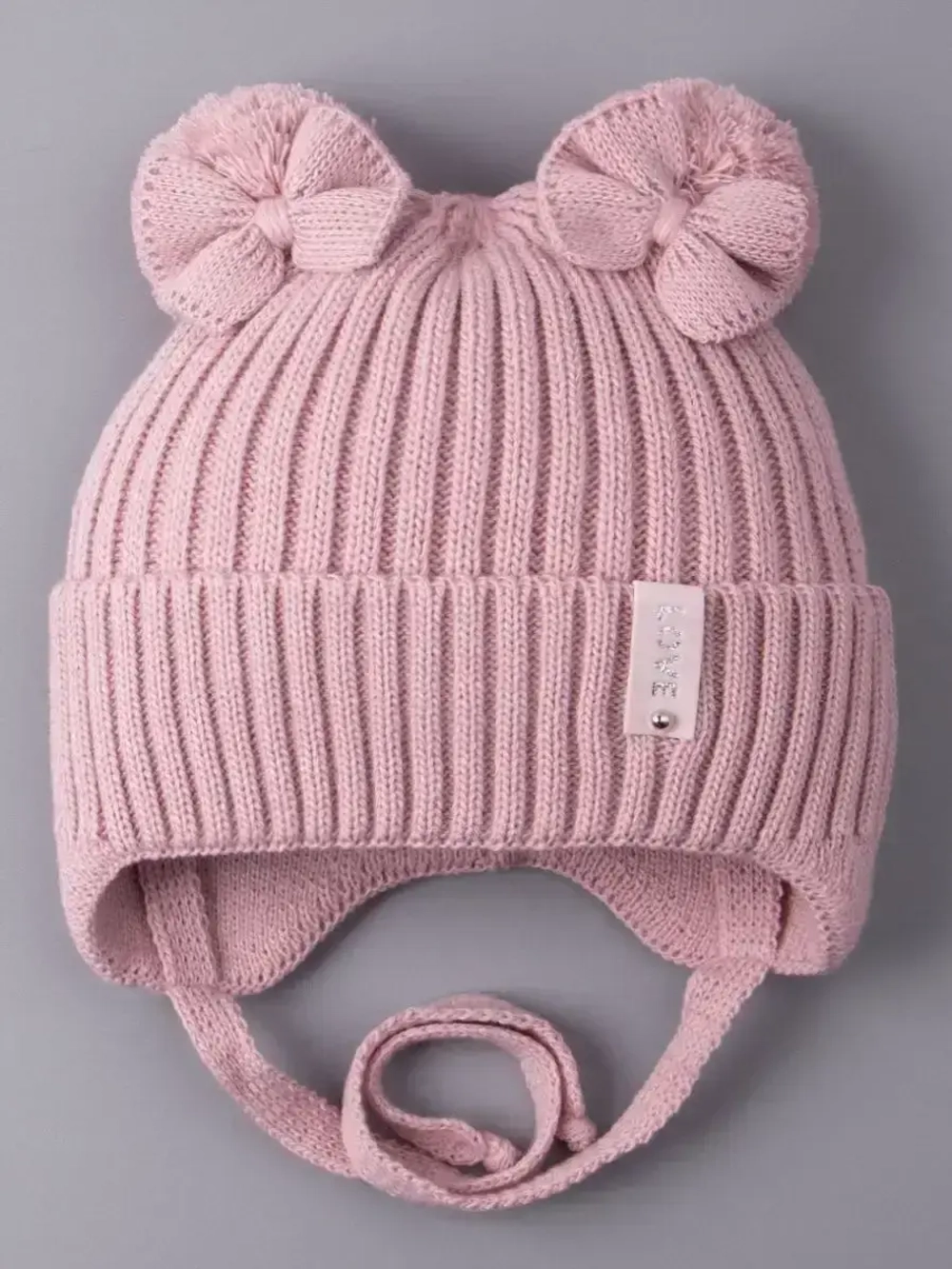 Шапка вязаная демисезонная для девочки