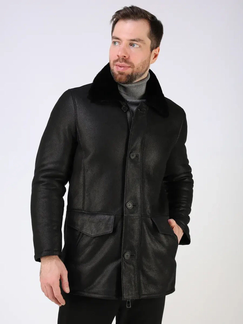 Дубленка зимняя натуральная с капюшоном