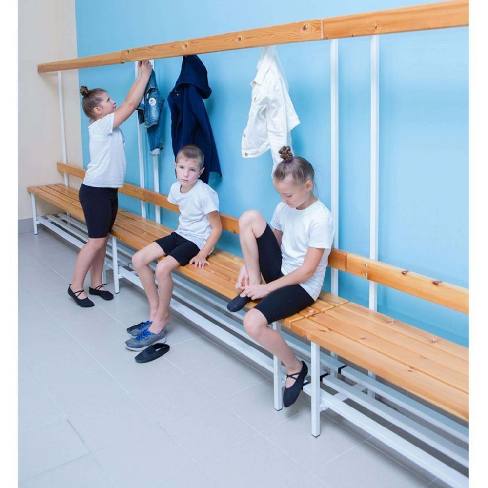 Скамья для раздевалок с вешалкой
