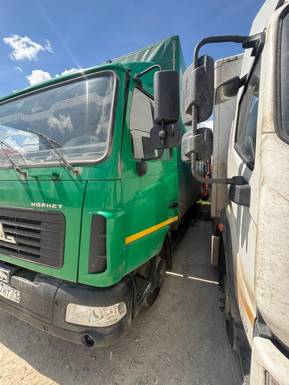 МАЗ 4381 4x2 Бортовой (Евроборт) МАЗ-4381С0-2522-025 (Бортовой, Дизельный, 4,4 л, 170 л.с., МТ)