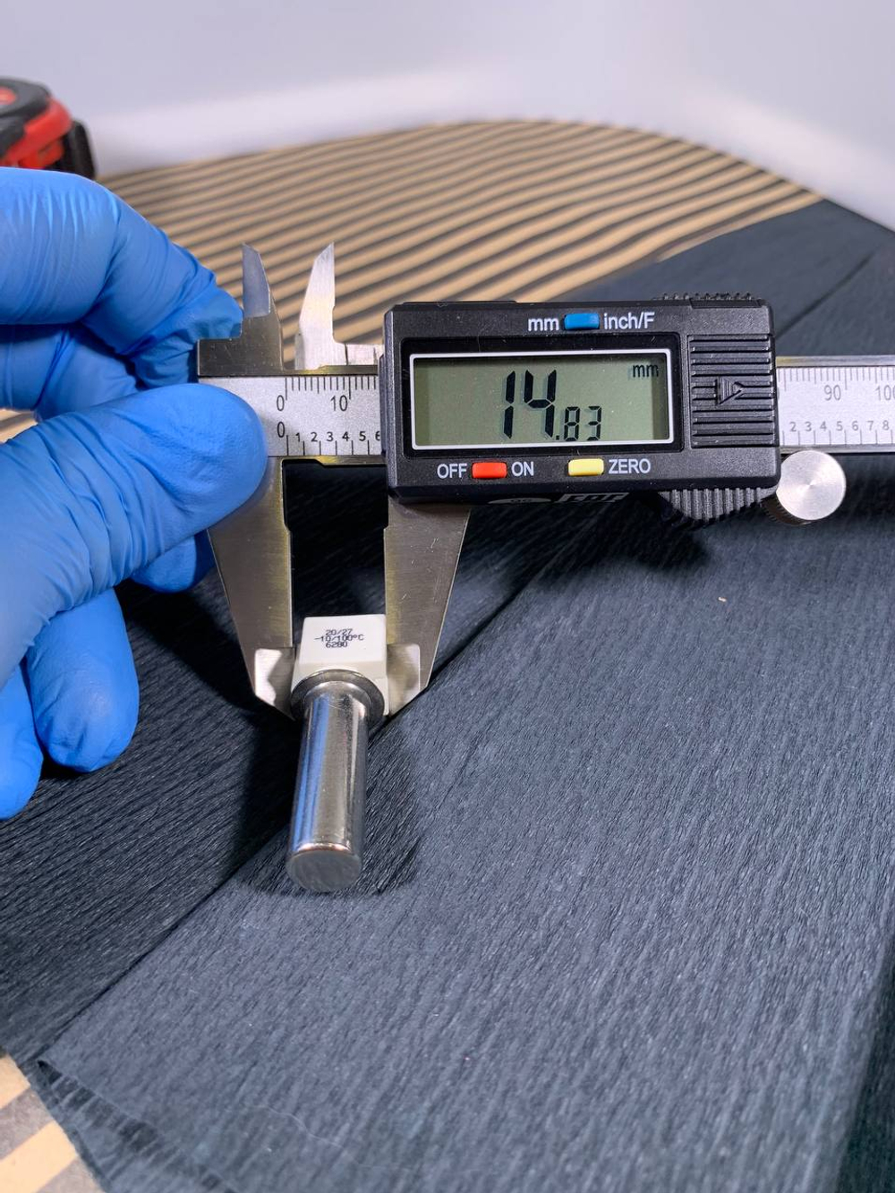 Термодатчик в тэн для стиральной машины 4,8 kOm белый