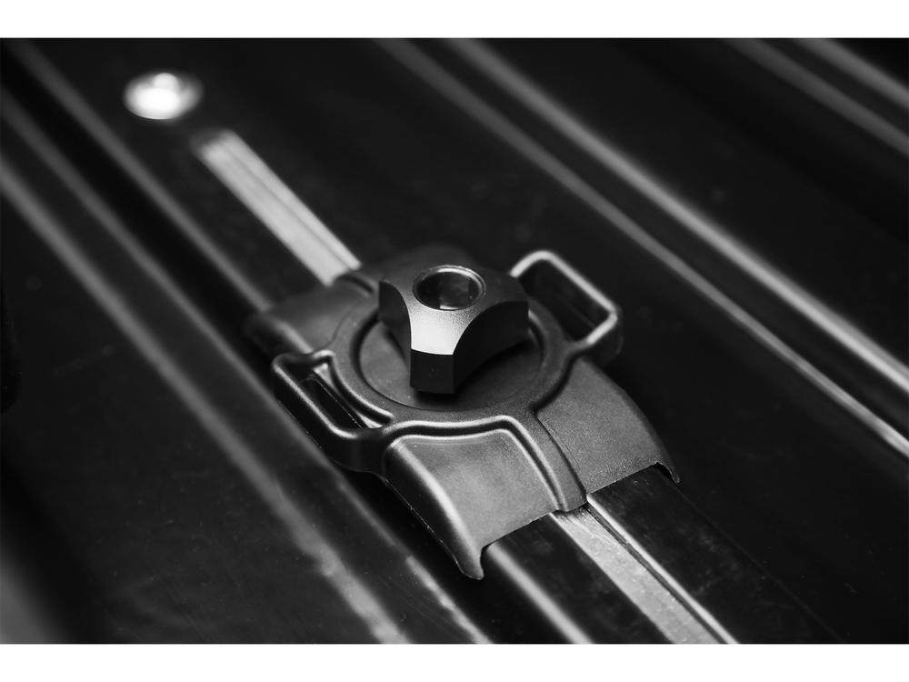 Автобокс на крышу LUX TAVR 197 (520 литров) серый матовый