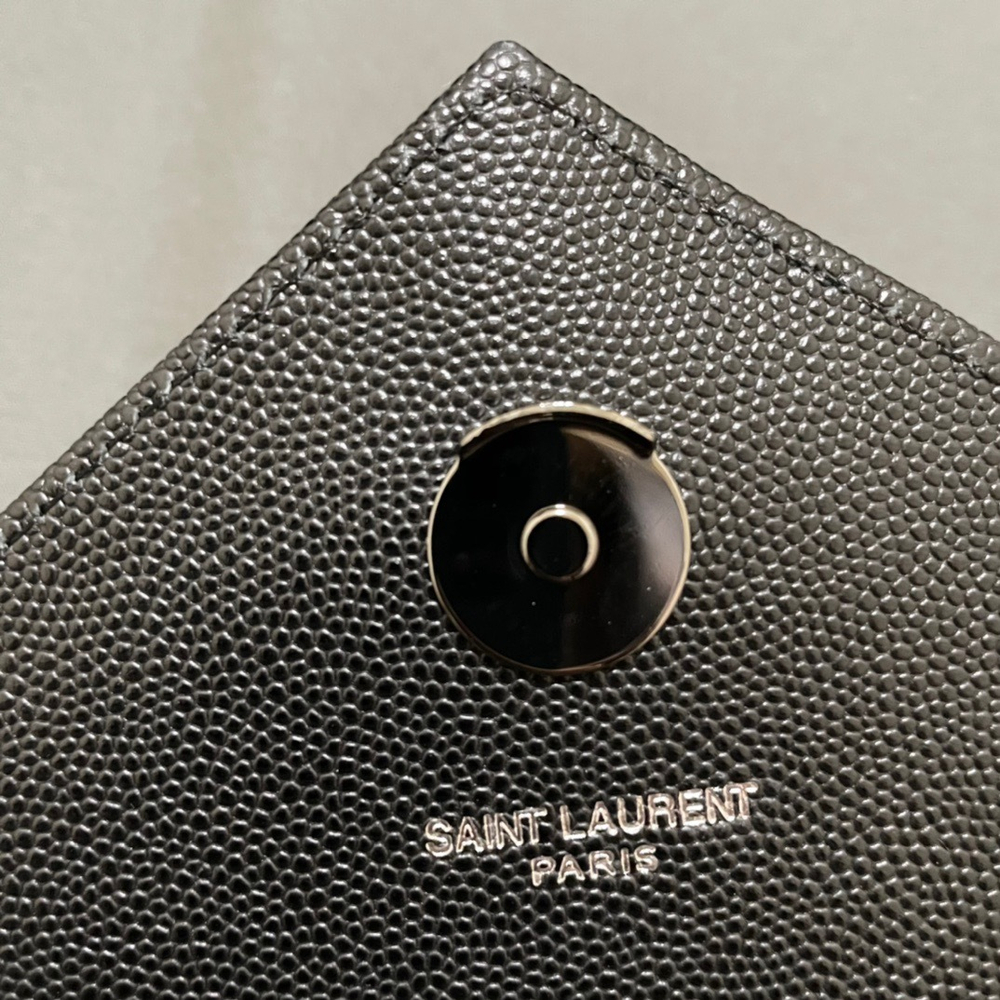 Saint Laurent Envelope Bag 31 cm