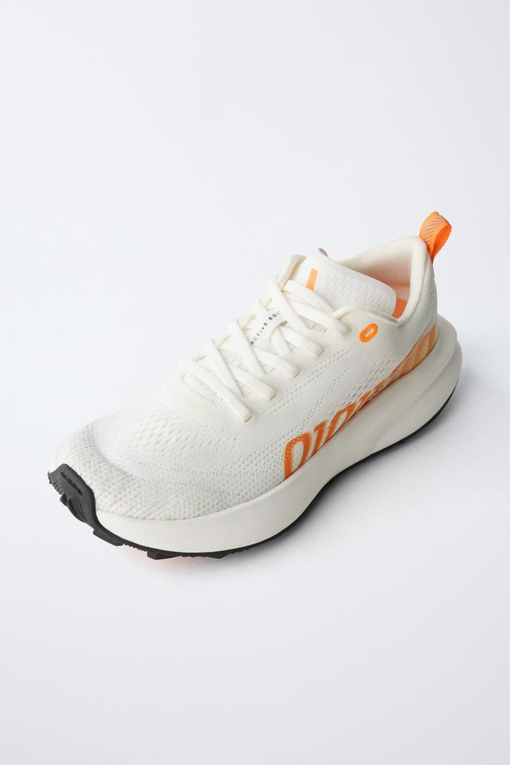 ZARA ТЕХНОЛОГИЧНЫЕ КРОССОВКИ, БЕЛЫЙ