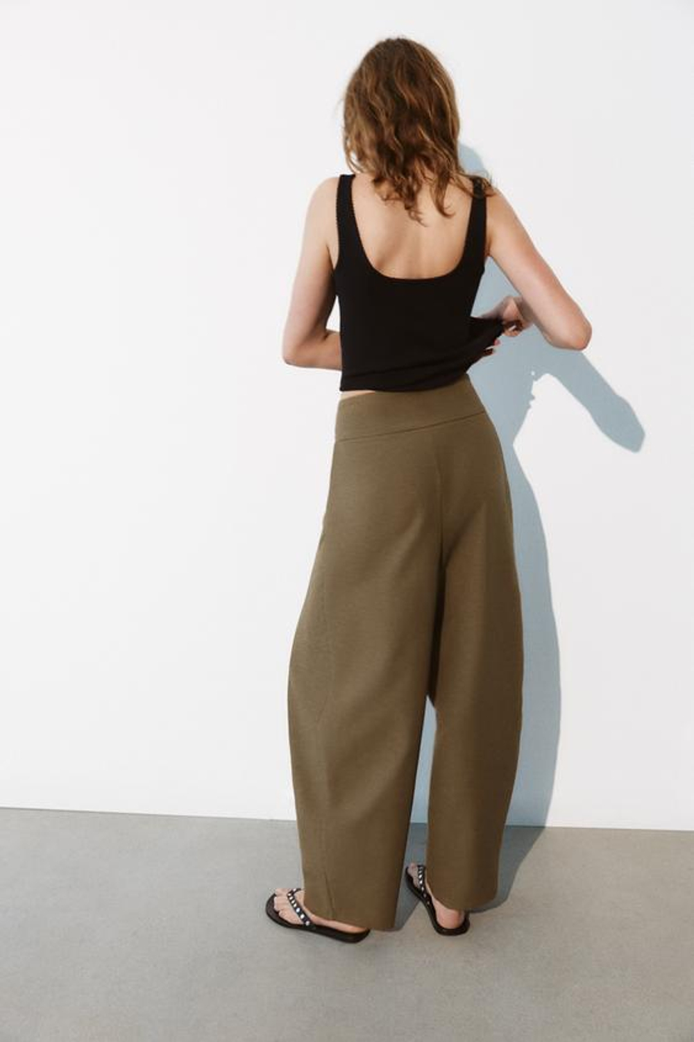 ZARA БРЮКИ BALLOON С ЗАЩИПАМИ, КОРИЧНЕВЫЙ МЕЛАНЖ