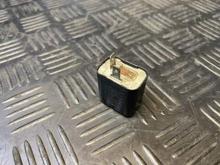 Реле поворотников Suzuki Intruder VS750 VR51A