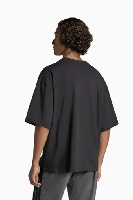 Футболка adidas Future Icons - черный