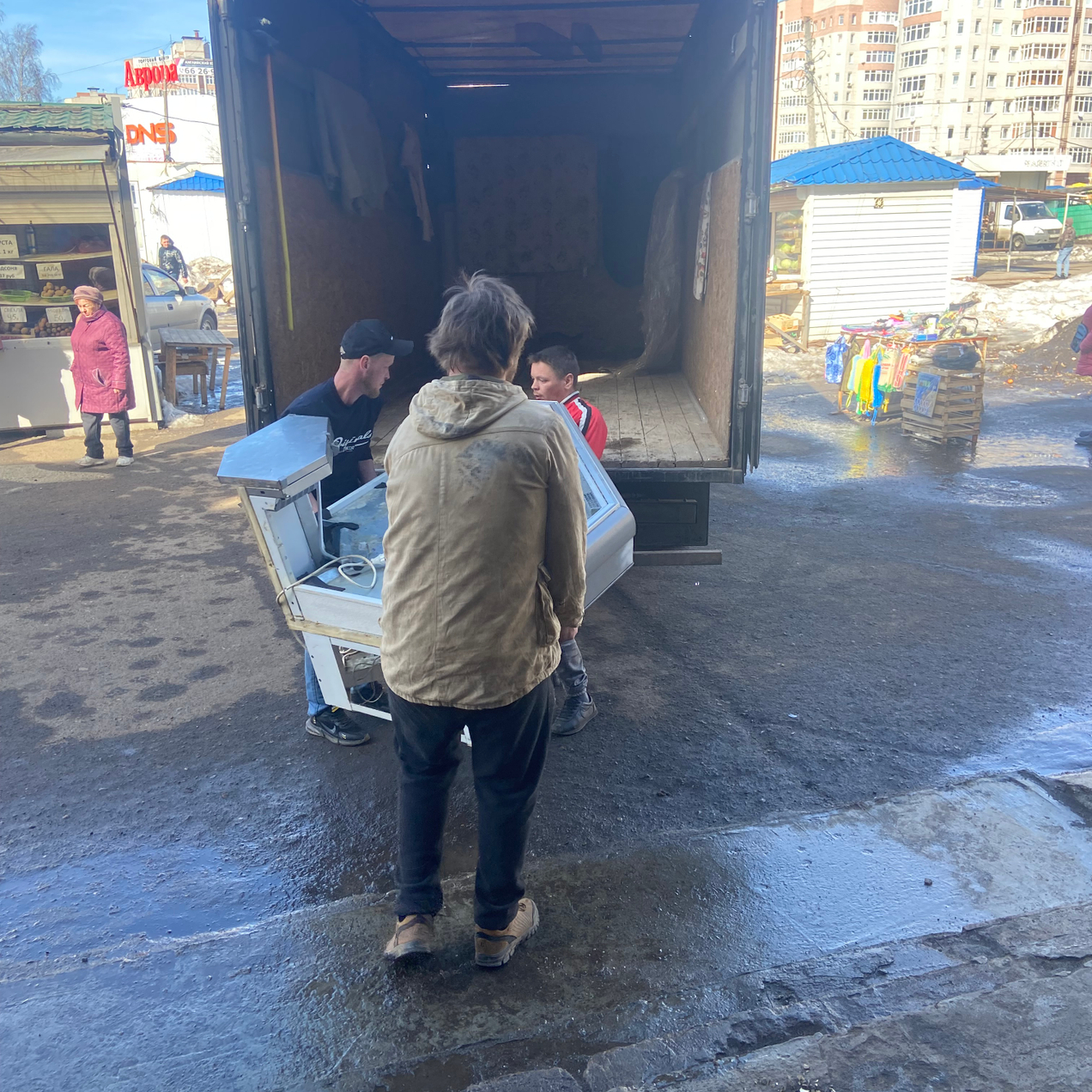 Переезд любой сложности без хлопот и доплат за этажи и габариты 