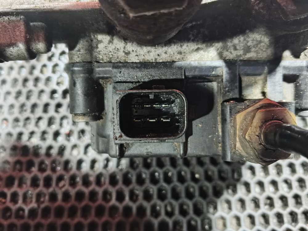 Кран управления тормозами прицепа 2020г