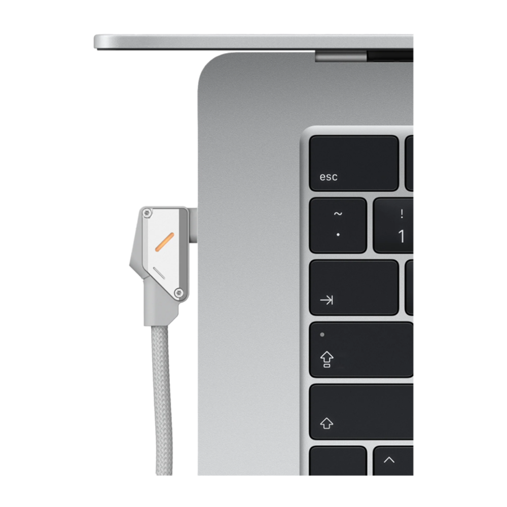 Кабель с оплёткой Aulumu M07 Aluminum Alloy USB-C (USB 3.2 Gen 2) (1,2 м) L-образный кабель с нейлоновой оплёткой. Поддерживаемая мощность — до 240 Вт, сила тока — 5 А, скорость передачи данных — до 10 Гбит/с. Разрешение — до 4K 60 Гц. Есть LED-индикация