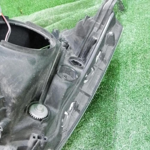 Фара правая Honda Cr-v 3 (2006-2012) галоген