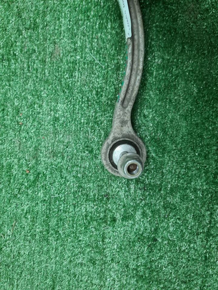 Рычаг задний левый Mercedes C w204 (2006-2015)