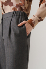 31096 Брюки женские (темно-серый полоска)