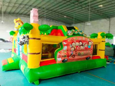 Коммерческий надувной батут «Сафари-экскурсия Ультра» 5*5*2,8 м