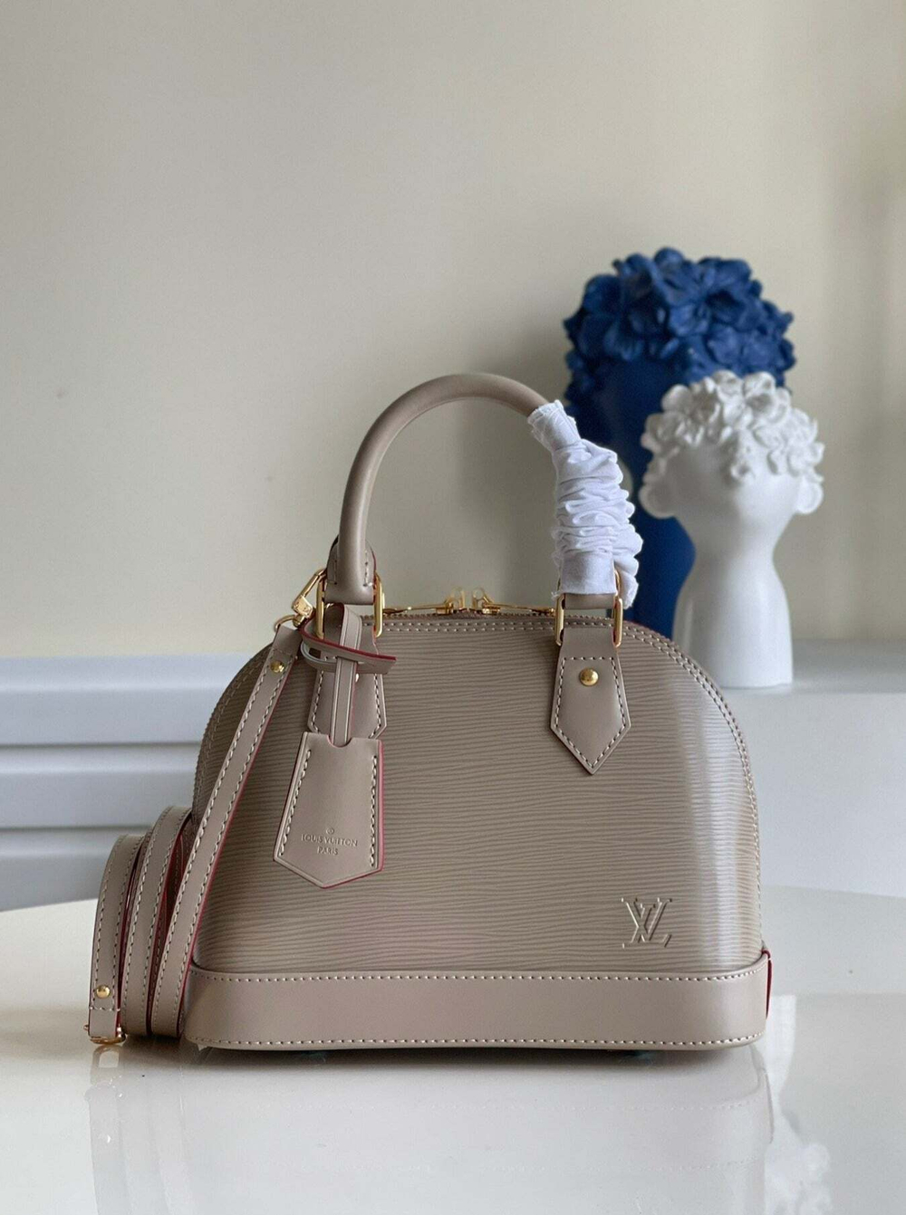Louis Vuitton Alma BB