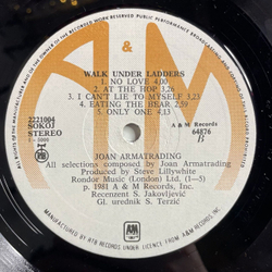 Винтажная виниловая пластинка LP Joan Armatrading Walk Under Ladders (Югославия 1982)