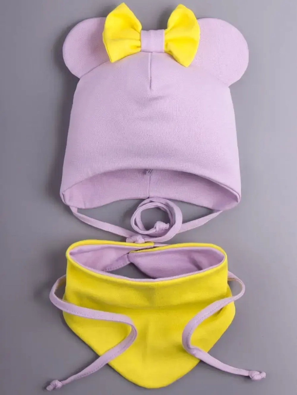 Шапка для девочек с ушками и снуд на осень