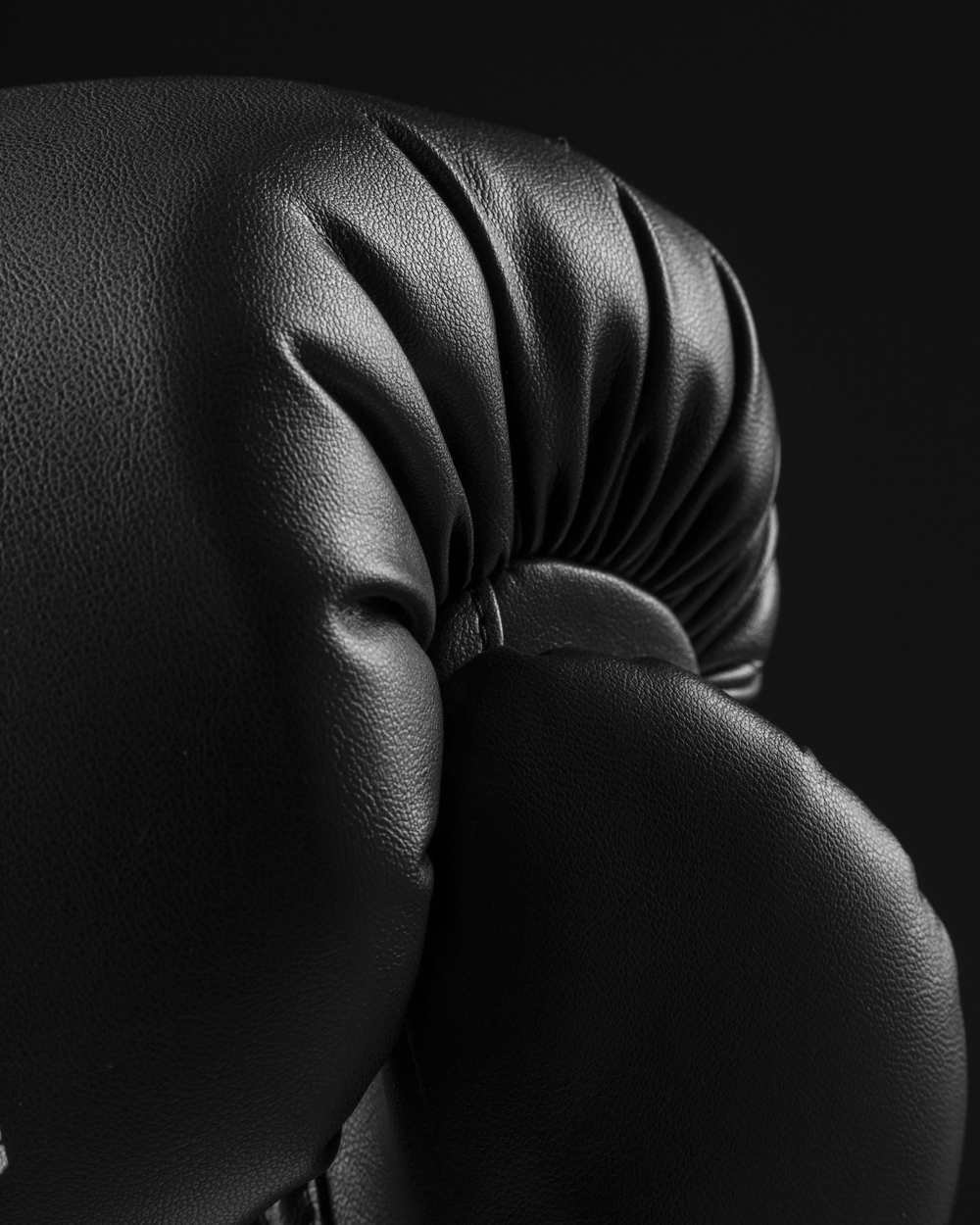 Безопасные перчатки для спарринга Ultimatum Boxing Черные