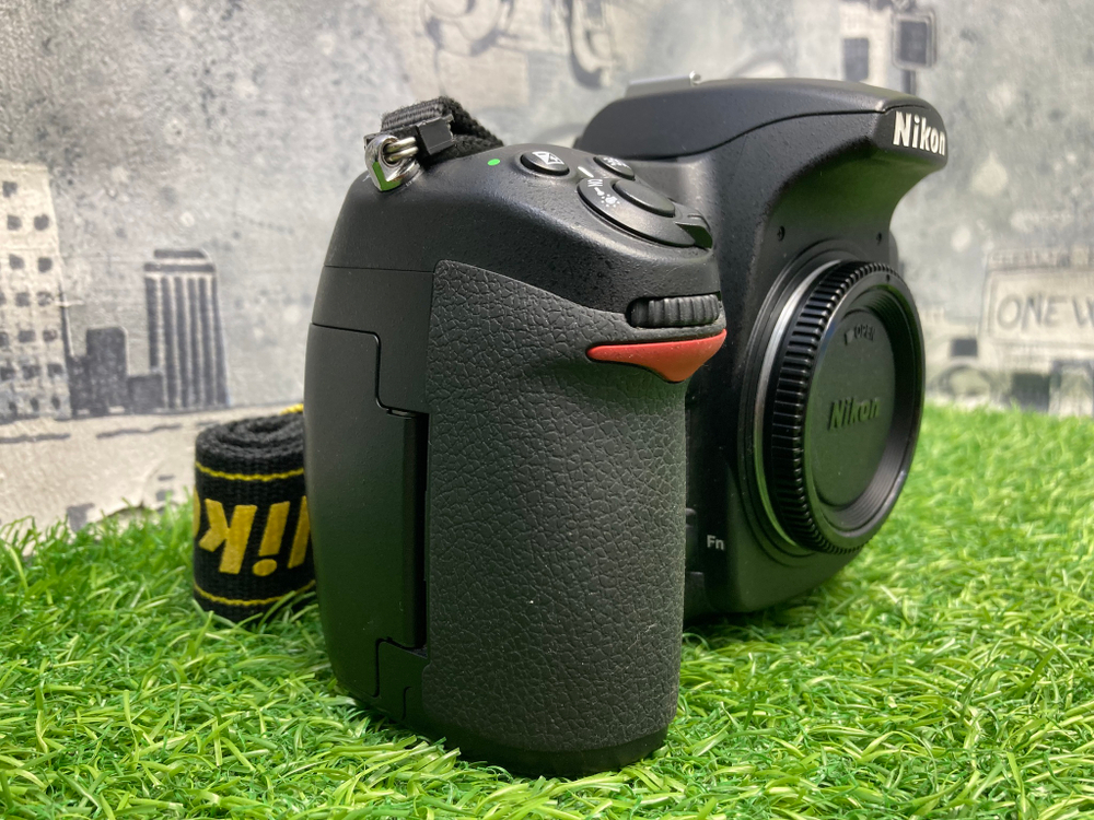Nikon D300 39.000 кадров