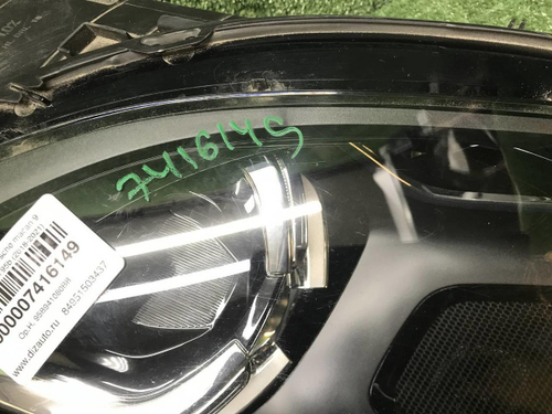 Фара правая Porsche Macan 95b (2018-2021) LED