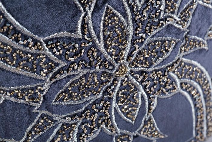 Подушка декоративная с вышивкой и бисером &quot;Цветок&quot; синяя Garda Decor 70SW-26096