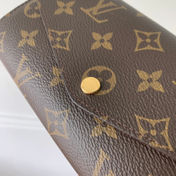 Louis Vuitton Sarah Wallet
