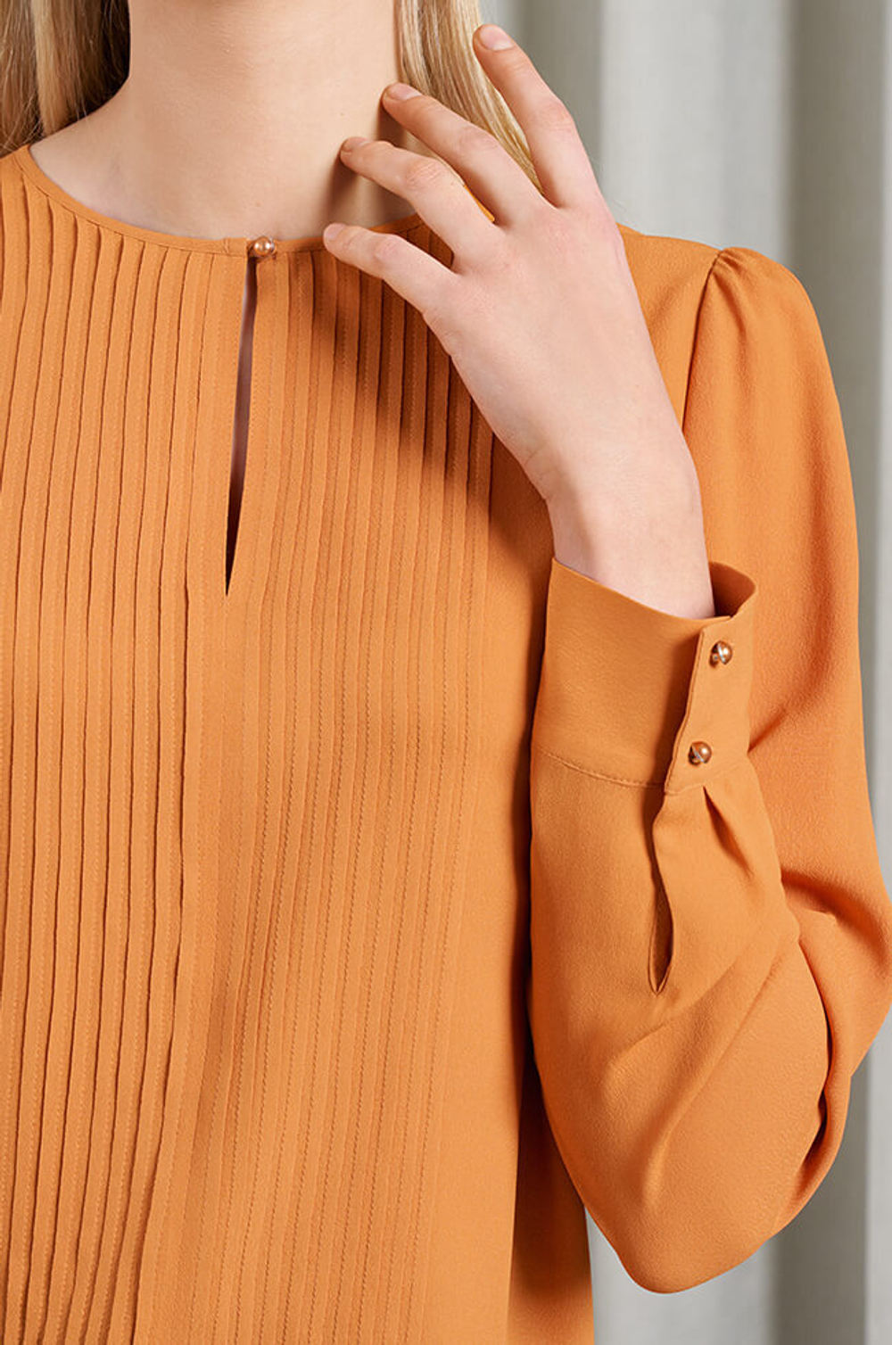 22911 Блузка женская (оранжевый)